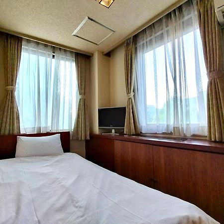 Tabist Business Hotel Takizawa Takasaki Station Nishiguchi Exterior photo